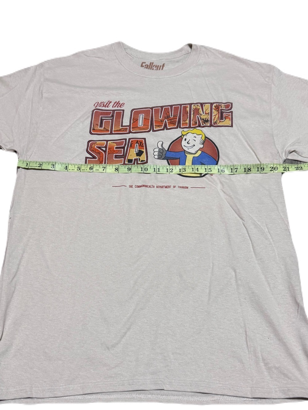 Fallout Loot Crate Exclusive Visit The Glowing Sea Graphic T-Shirt Tan Size L - Picture 11 of 12
